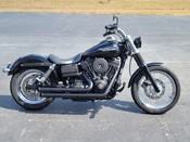 2006 Harley Davidson
Street Bob FXDBI
Vivid Black with 25,267 miles
Fuel-injected
Equipped with 88