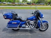 2009 Harley Davidson
Ultra Classic Electra Glide FLHTCU
Flame Blue Pearl with 26,403 miles
Equipped with 96